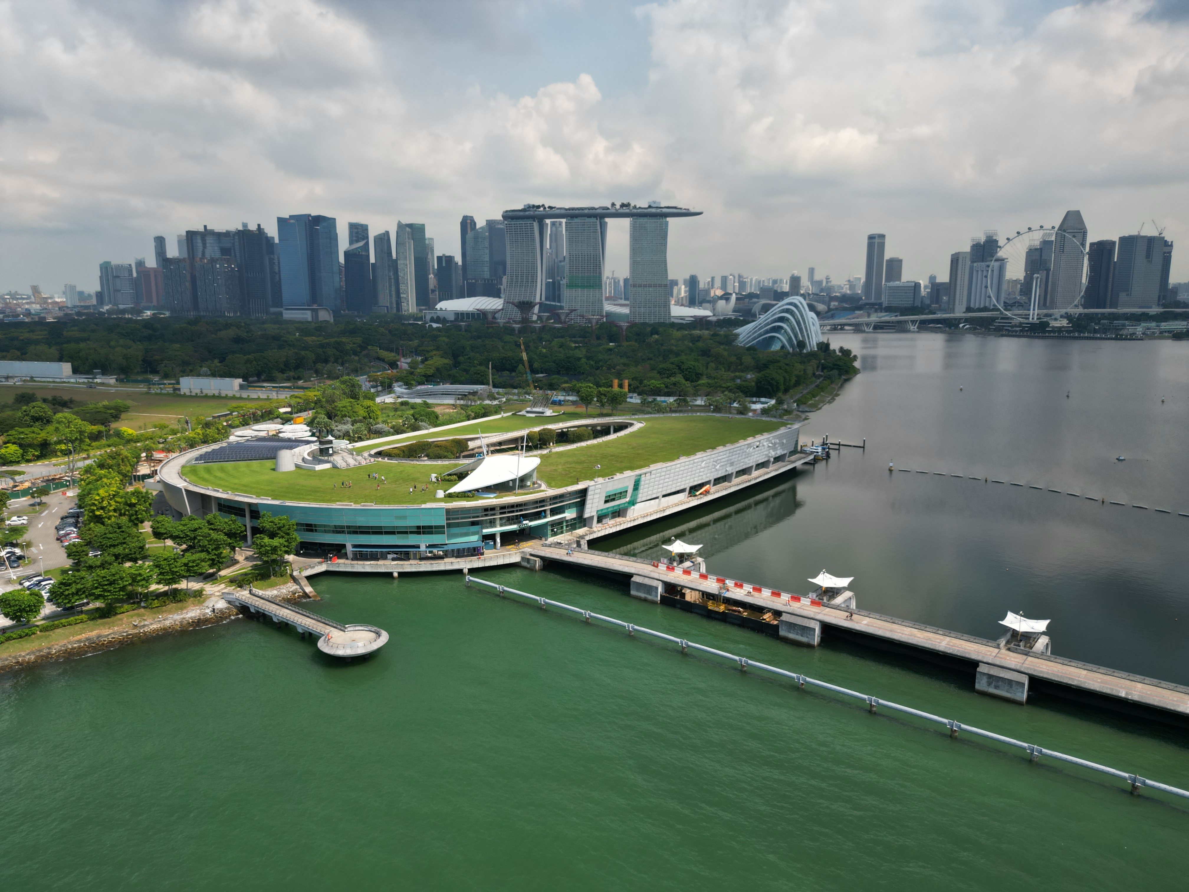 Marina Barrage